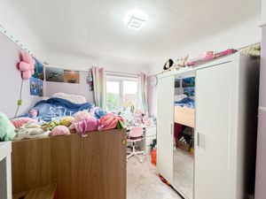 Photo 16- click for photo gallery